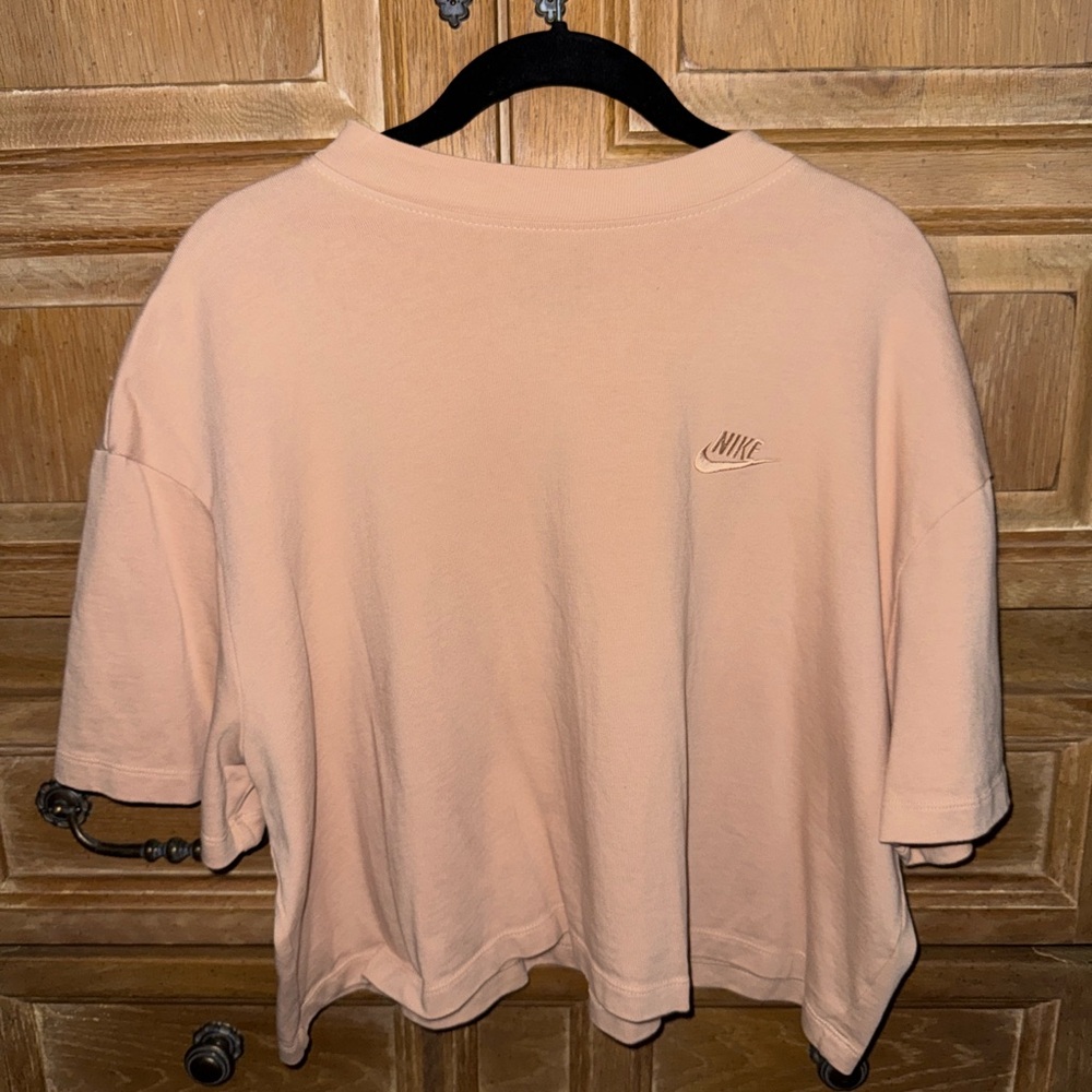 Nike Cropped Top